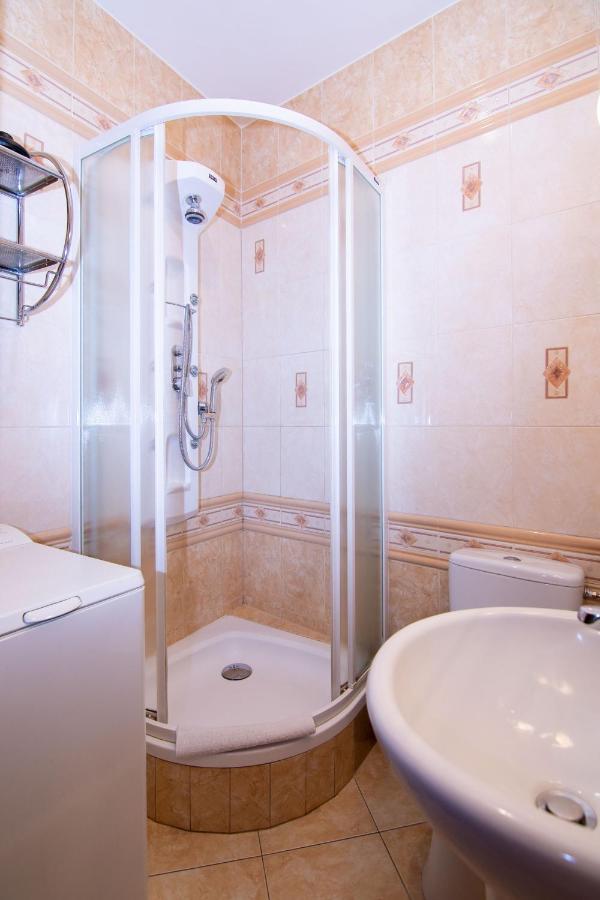 Maya'S Flats & Resorts 45 - Dluga 18/19 Gdansk Exterior photo